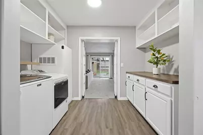 7715 236th Street SW, Edmonds, WA 98026 - Photo 15