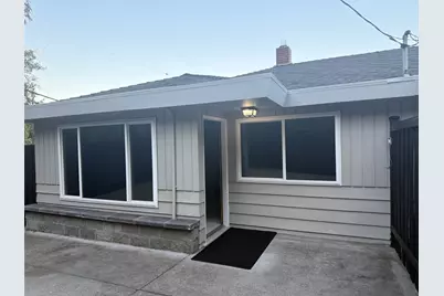 3128 SW Admiral Way, Seattle, WA 98126 - Photo 3