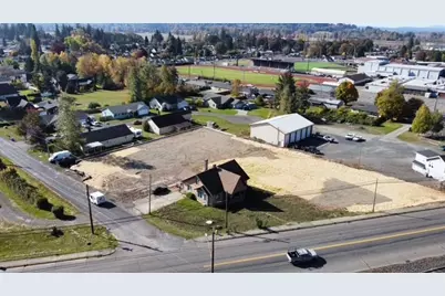 1887 S Market Boulevard, Chehalis, WA 98532 - Photo 3