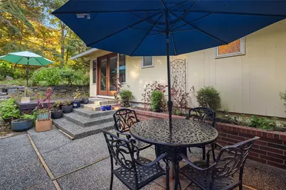 6901 94th Avenue SE, Mercer Island, WA 98040 - Photo 11
