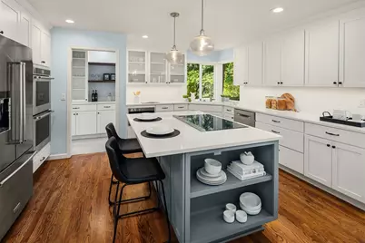 26038 SE 38th Street, Sammamish, WA 98029 - Photo 11