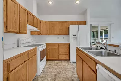 18615 SE 259th Street, Covington, WA 98042 - Photo 13