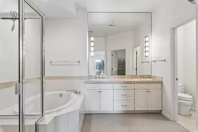 10015 NE 4th Street #2004, Bellevue, WA 98004 - Photo 15