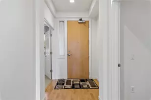 10015 NE 4th St, Bellevue, WA 98004 - Photo 3