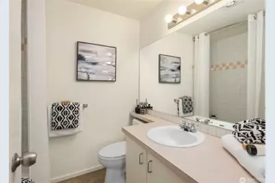 1926 Fairview Avenue E #301, Seattle, WA 98102 - Photo 17