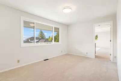 18805 94th Avenue W, Edmonds, WA 98020 - Photo 35
