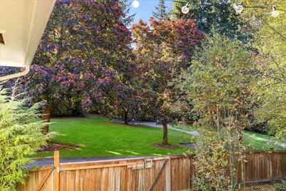 19330 52nd Avenue W, Lynnwood, WA 98036 - Photo 31