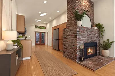 2242 Bonair Place SW, Seattle, WA 98116 - Photo 11