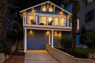 2242 Bonair Pl SW, Seattle, WA 98116 - Photo 3