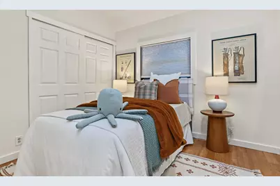 2242 Bonair Place SW, Seattle, WA 98116 - Photo 19