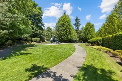 16198 SE 51st Place, Bellevue, WA 98006 - Photo 37