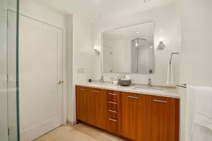 10700 NE 4th St, Bellevue, WA 98004 - Photo 15