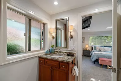 8723 Talbot Road, Edmonds, WA 98026 - Photo 33