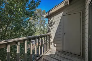 1321 S Puget Dr, Renton, WA 98055 - Photo 17