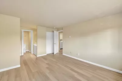 1321 S Puget Drive #E-35, Renton, WA 98055 - Photo 9