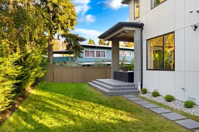 15546 SE 9th Street, Bellevue, WA 98007 - Photo 31