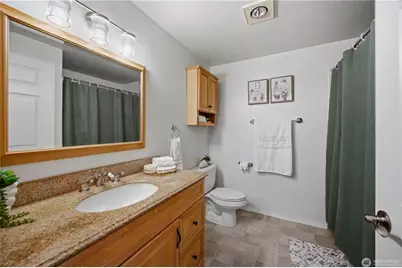 12515 NE 116th Street #B11, Kirkland, WA 98034 - Photo 15