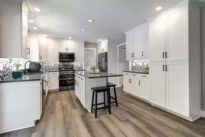 14918 89th Place NE, Kenmore, WA 98028 - Photo 9