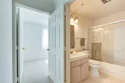18210 73rd Avenue NE #304, Kenmore, WA 98028 - Photo 19