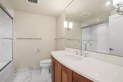 650 Bellevue Way NE #2907, Bellevue, WA 98004 - Photo 19