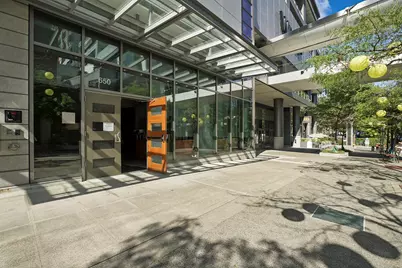 650 Bellevue Way NE #2907, Bellevue, WA 98004 - Photo 3
