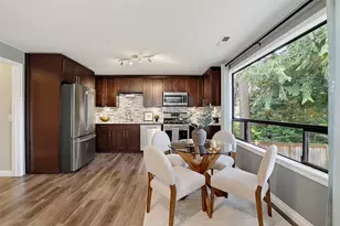 16106 Densmore Ave N, Shoreline, WA 98133 - Photo 19