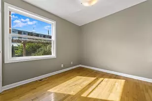 829 NE 189th St, Shoreline, WA 98155 - Photo 15