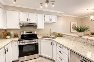 19418 Bothell Way NE, Bothell, WA 98011 - Photo 3
