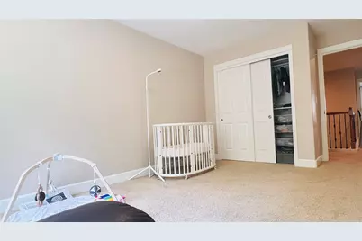 725 S 38th Court, Renton, WA 98055 - Photo 19