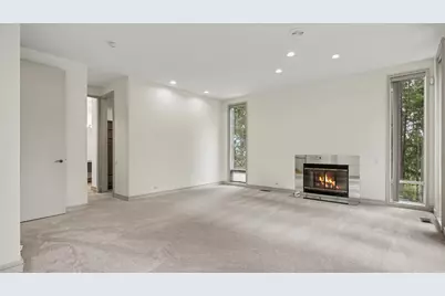 1121 W Lake Sammamish Parkway SE, Bellevue, WA 98008 - Photo 5