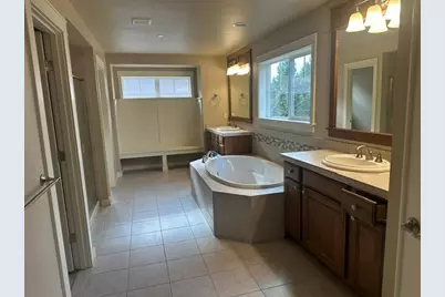 12221 168th Place NE, Redmond, WA 98052 - Photo 19
