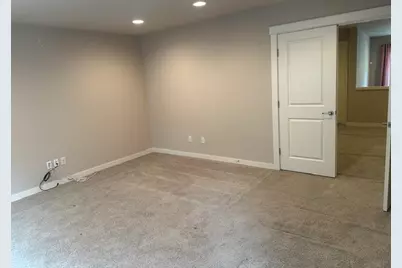 12221 168th Place NE, Redmond, WA 98052 - Photo 29