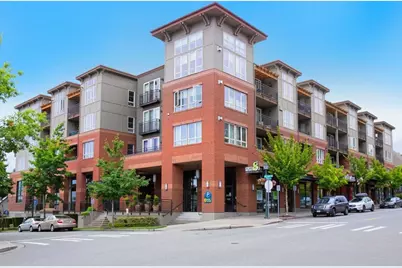 1880 25th Avenue NE #404, Issaquah, WA 98027 - Photo 1