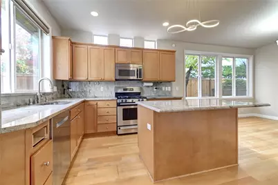 18857 NE 62nd Way, Redmond, WA 98052 - Photo 11