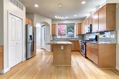 18857 NE 62nd Way, Redmond, WA 98052 - Photo 9