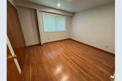 18910 Bothell Everett Highway #G1, Bothell, WA 98012 - Photo 11