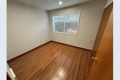 18910 Bothell Everett Highway #G1, Bothell, WA 98012 - Photo 13