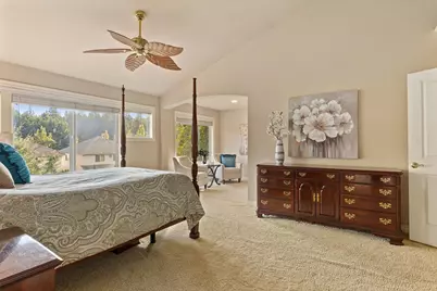 22307 NE 6th Court, Sammamish, WA 98074 - Photo 17