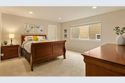 22307 NE 6th Court, Sammamish, WA 98074 - Photo 23