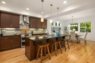 1703 NE Falls Drive, Issaquah, WA 98029 - Photo 9
