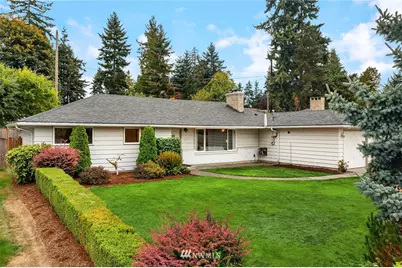 1639 N 199th Street, Shoreline, WA 98133 - Photo 1