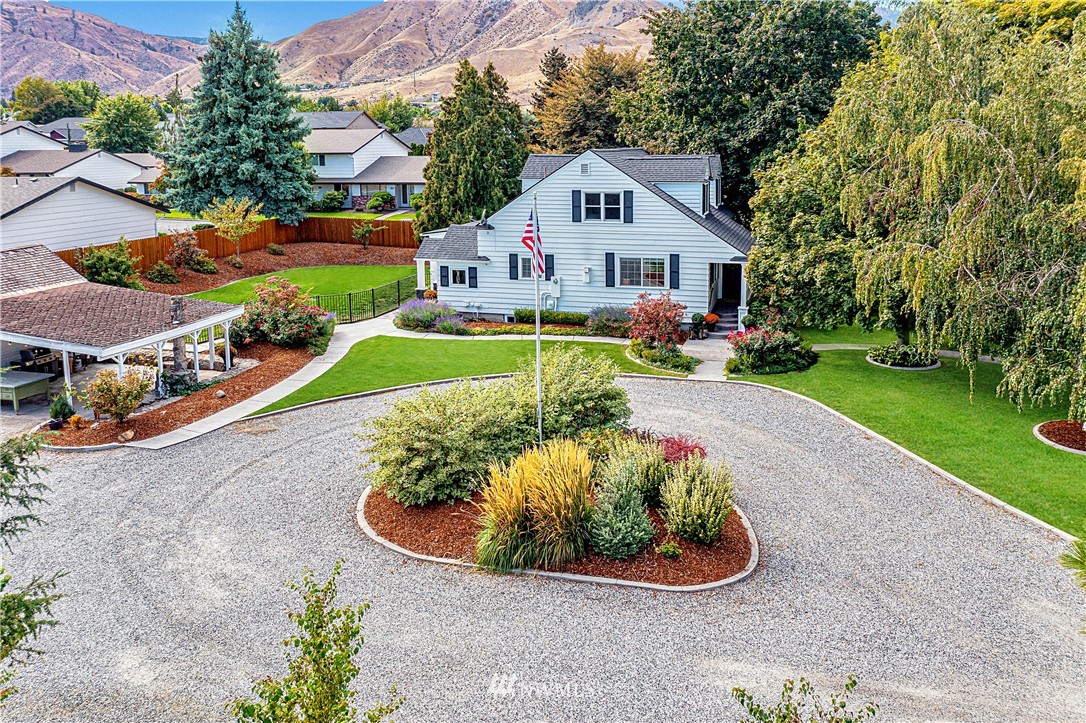 1503 Washington St, Wenatchee, WA 98801 MLS 1842263 Coldwell Banker