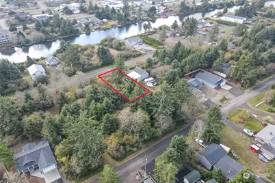 956 Mt Olympus Avenue SE, Ocean Shores, WA 98569 - Photo 1