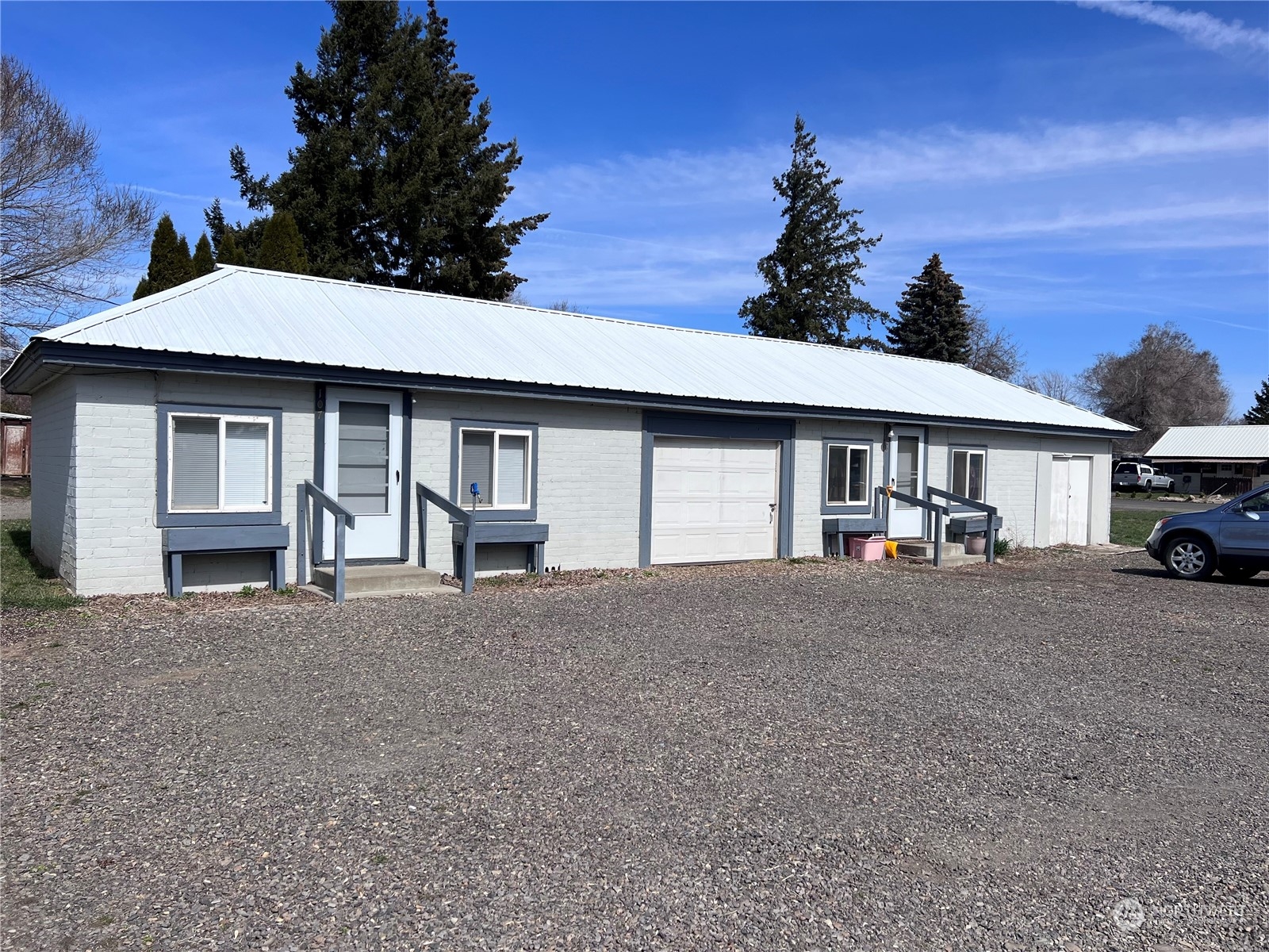 107 1st Ave, Kittitas, WA 98926 - MLS 2052380 - Coldwell Banker