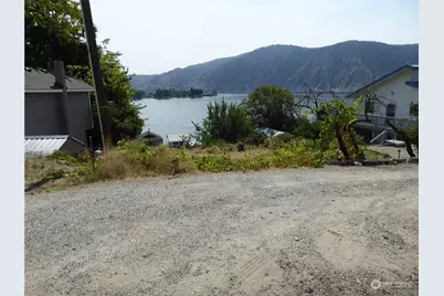 575 Wapato Way, Manson, WA 98831 - Photo 1