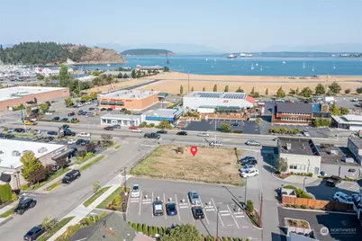 1808 Commercial Avenue, Anacortes, WA 98221 - Photo 1