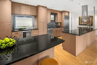 3030 80th Avenue SE #204, Mercer Island, WA 98040 - Photo 1