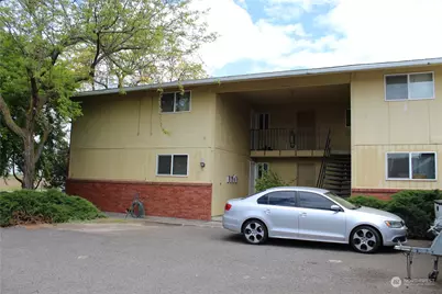 1816 Evergreen, Walla Walla, WA 99362 - Photo 1