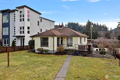 435 E Sunset Way, Issaquah, WA 98027 - Photo 1