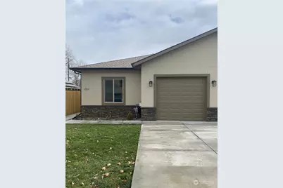 601 Sycamore Street, Walla Walla, WA 99362 - Photo 1